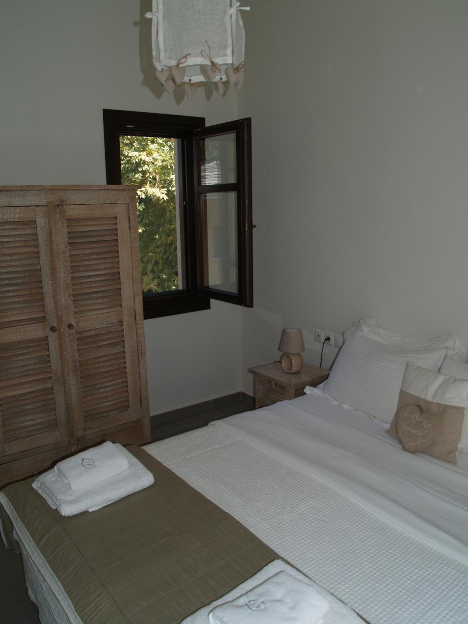 Vergopoulos Oliveyard בית הארחה 5*